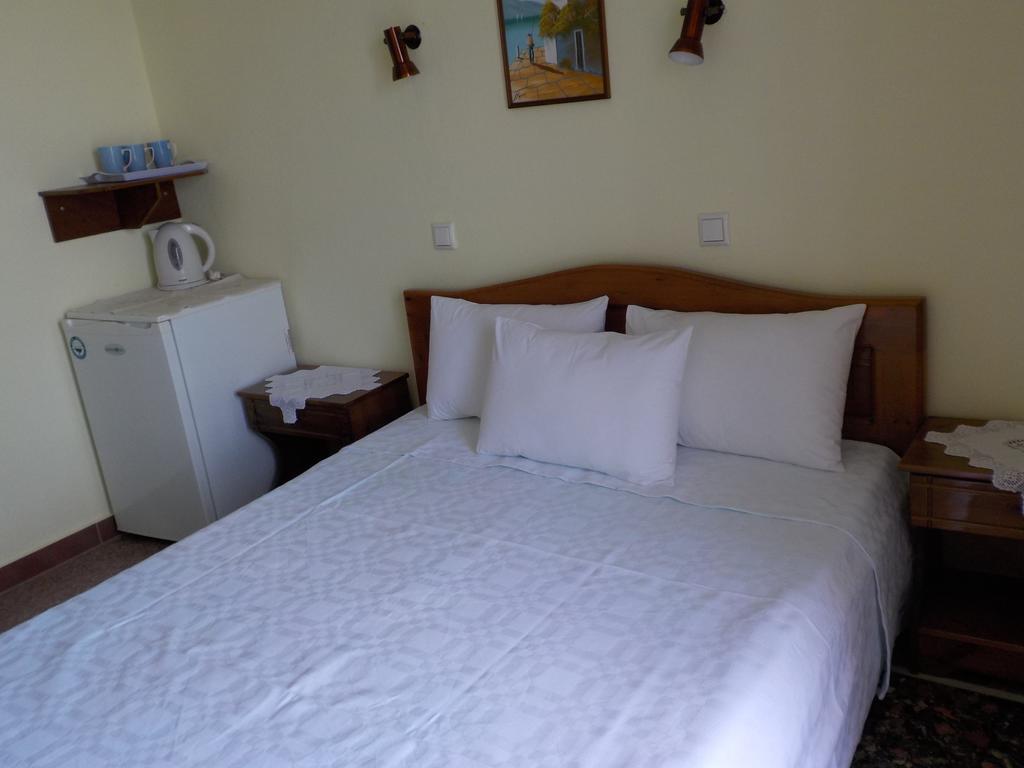 Hotel Prinos Стая снимка