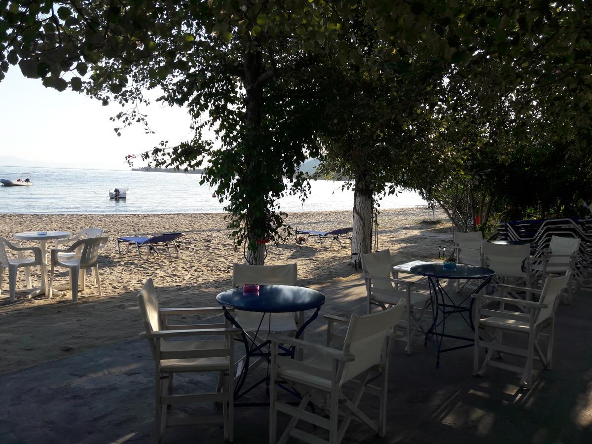 Hotel Prinos Екстериор снимка